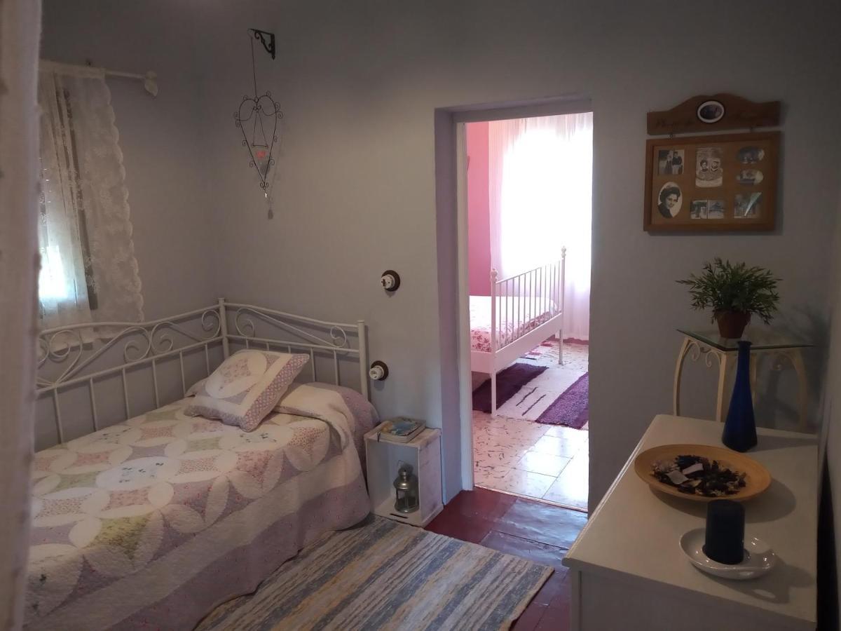 Casa La Liebrecilla Guest House Riogordo Luaran gambar