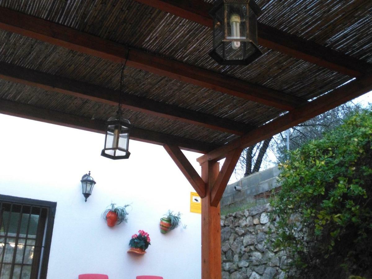 Casa La Liebrecilla Guest House Riogordo Luaran gambar